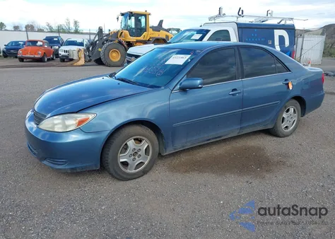 2003 Toyota Camry Le V6 from USA, damaged, VIN 4T1BF32K03U552842